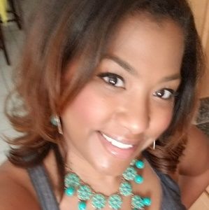 Meet your Posher, Carlette